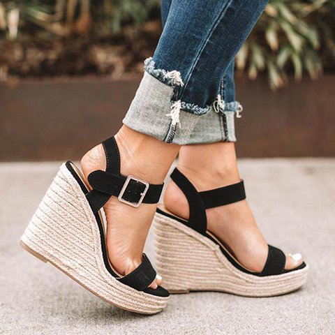 π‘ Title: Strappy Espadrille Wedge Sandals β Bold, Black & Beautiful π‘