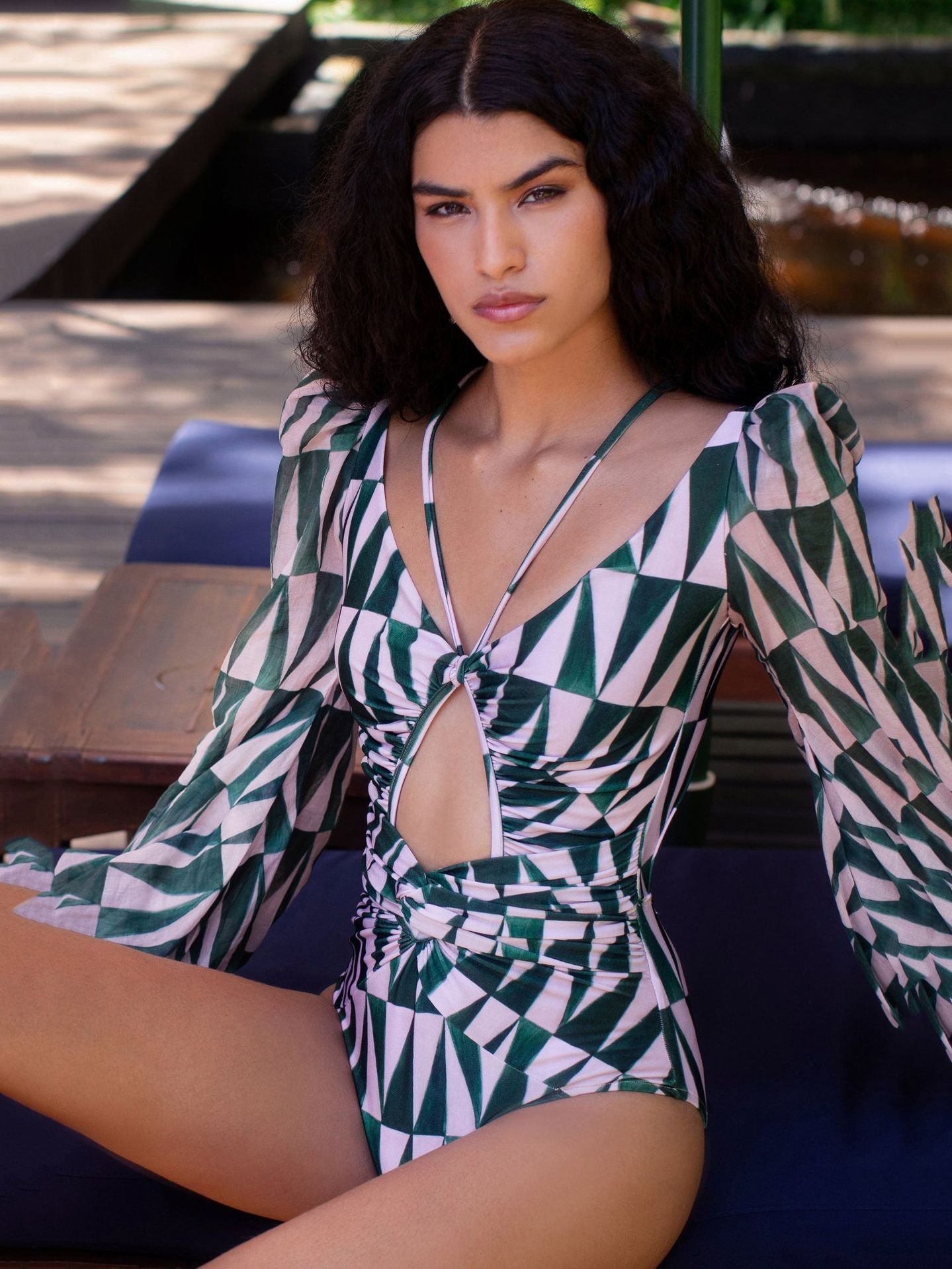 Sexy gathered one-piece printed bikini swimsuit women long sleeve swimwear ladies swimwear