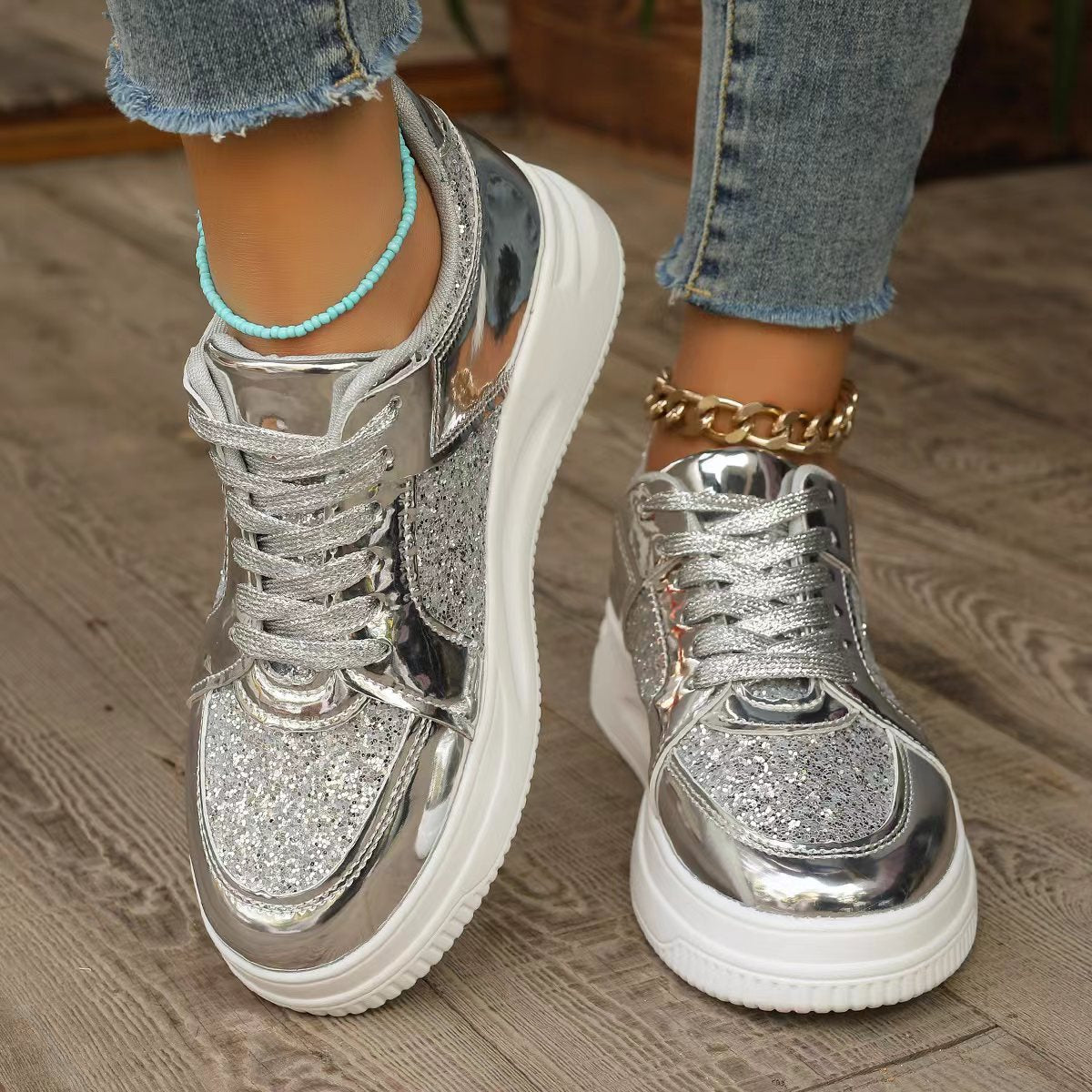 Women's Glitter Gold Platform Trainers – Shiny Lace-Up Sneakers with Chunky Sole for Everyday Glam Look