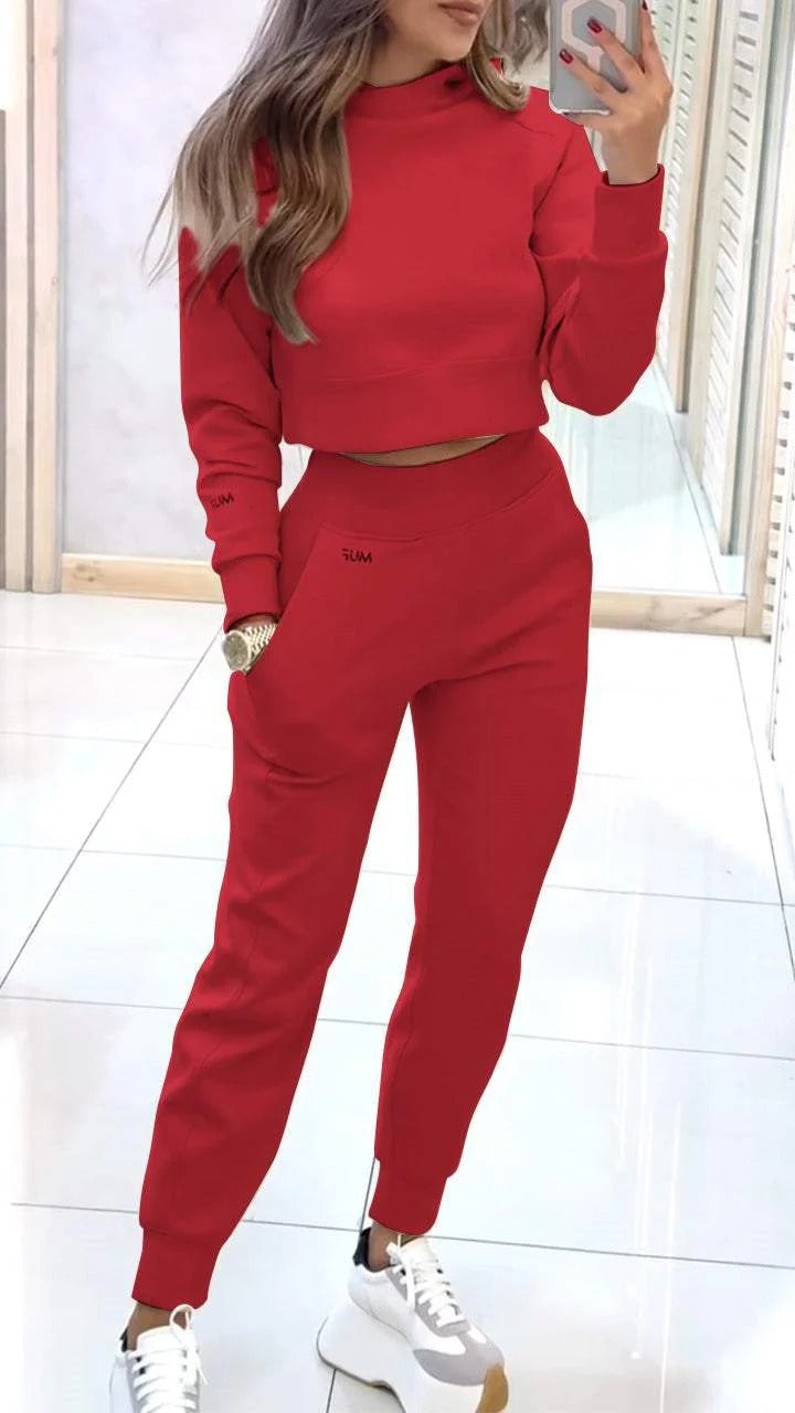 🔥 2 Piece Tracksuit Set – Crop Sweatshirt & Joggers – Women’s Loungewear & Street Style – Various Colours 🖤✨