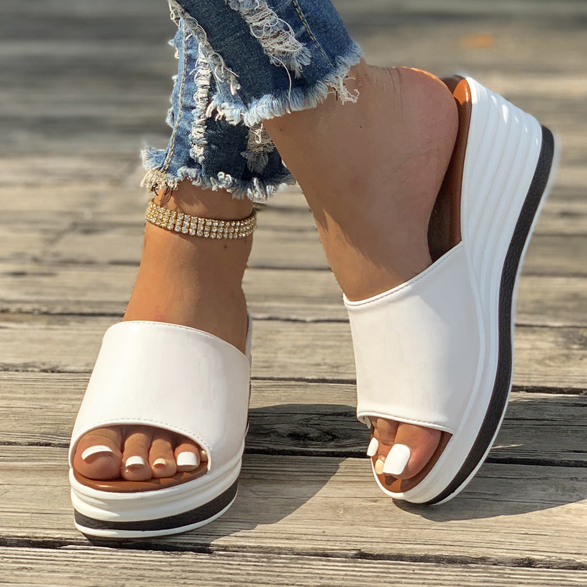 Star-Perforated Platform Slide Sandals – Comfy Summer Wedges in Black or White
