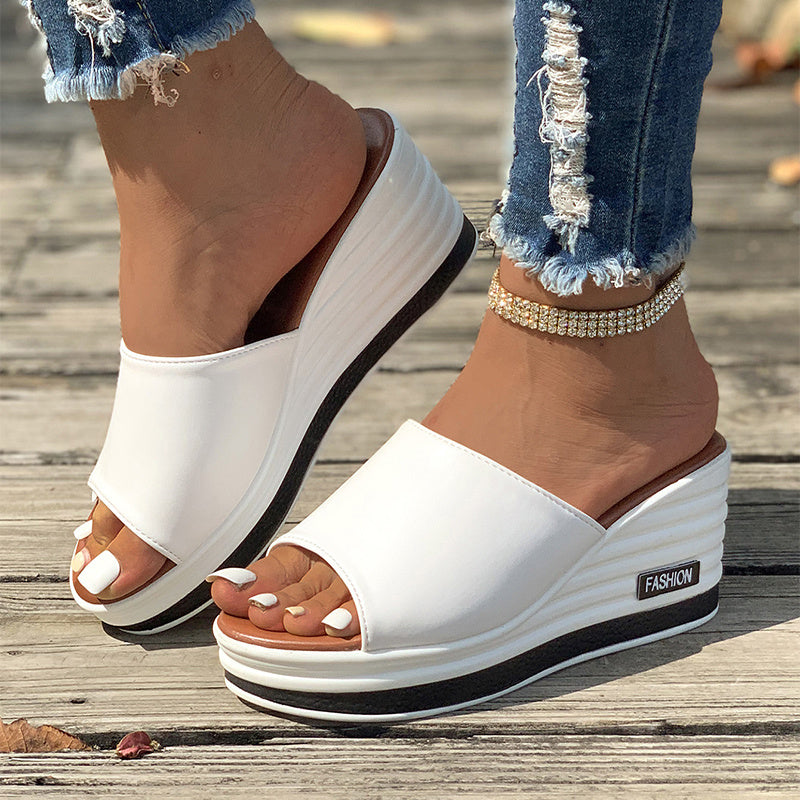 Star-Perforated Platform Slide Sandals – Comfy Summer Wedges in Black or White