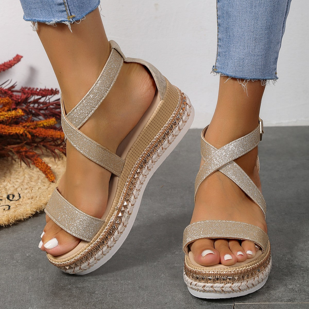 ✨ Title: Metallic Rose Gold Platform Sandals – Bold, Bright & Beautiful ✨