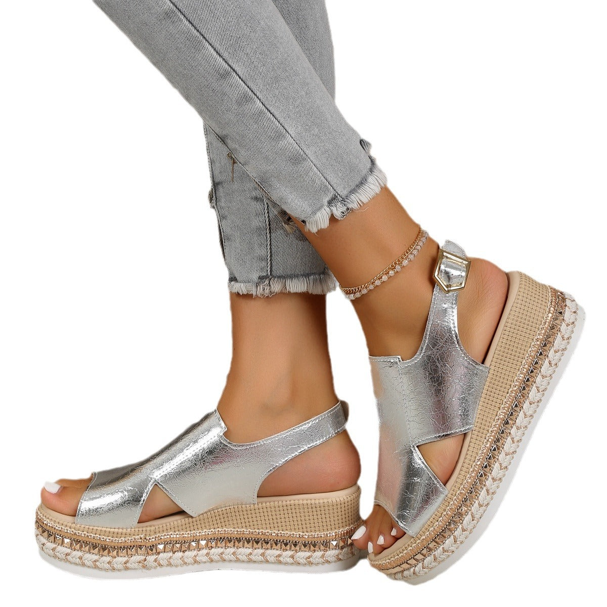 ✨ Title: Metallic Rose Gold Platform Sandals – Bold, Bright & Beautiful ✨