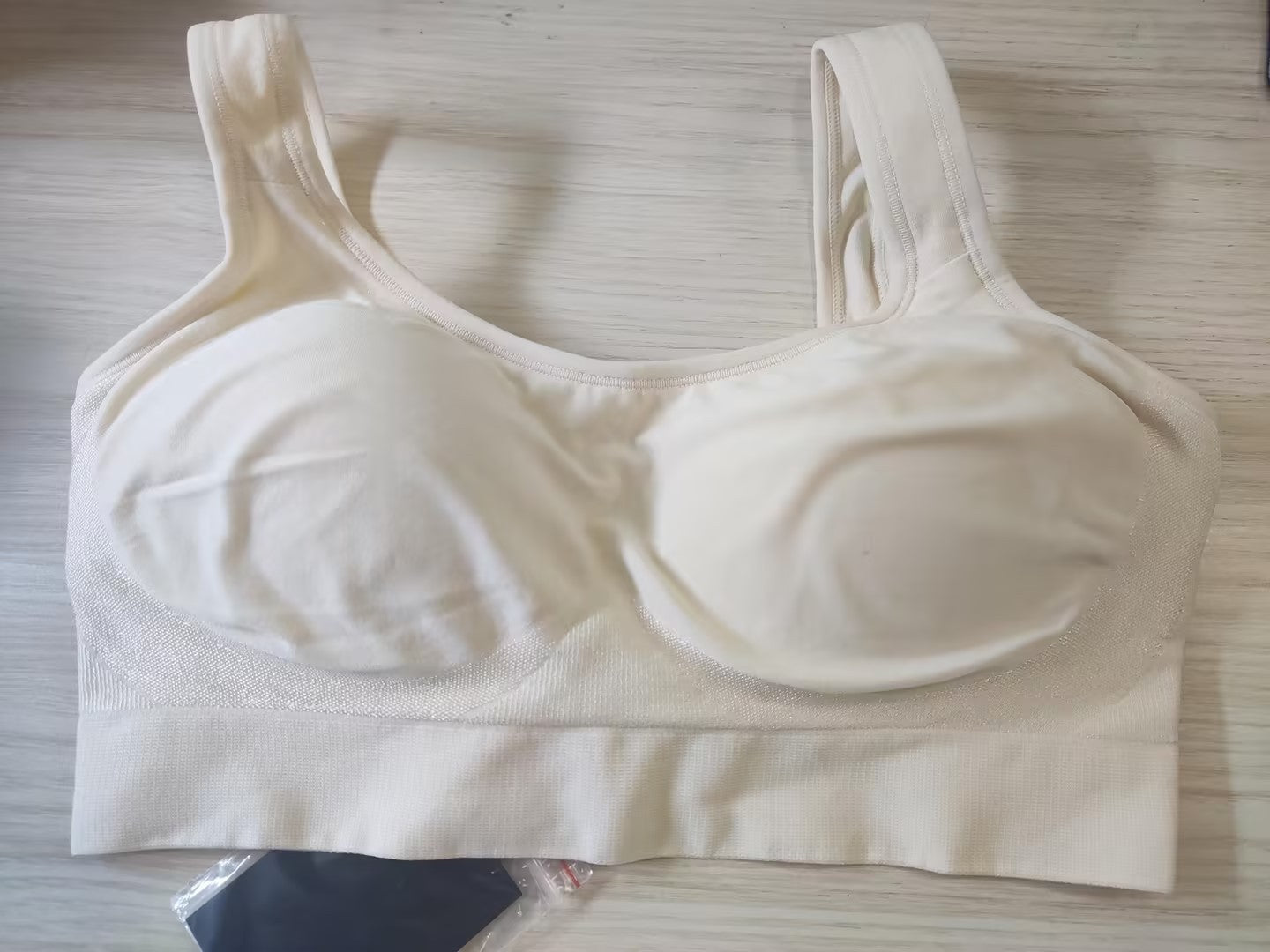 π Plus Size Seamless Shapewear Bra β Available in Various Colours