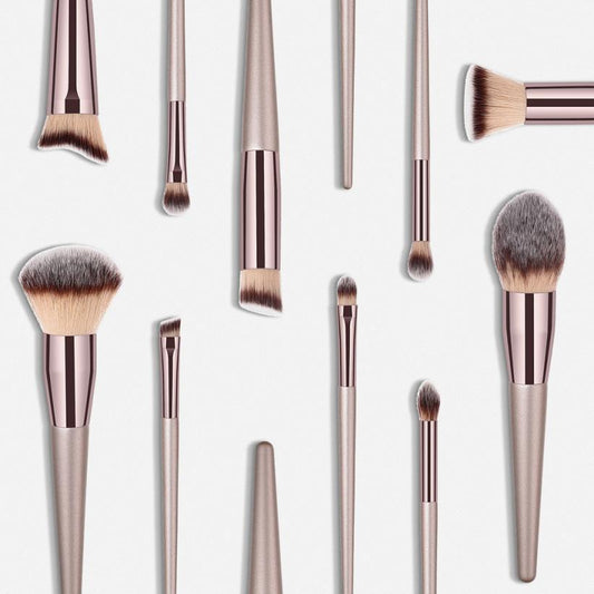 ✨ 10-Piece Makeup Brush Set – Your Beauty Routine, Upgraded
