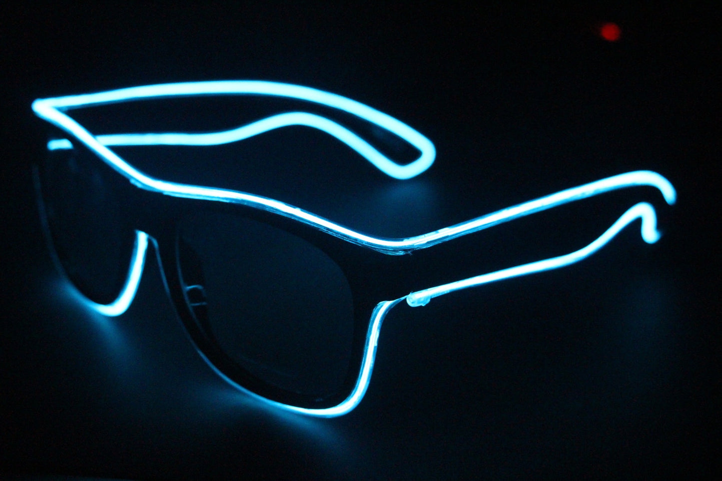 LED Light Up Glow Party Glasses – Various Colours – Perfect for Festivals, Gigs & Nights Out