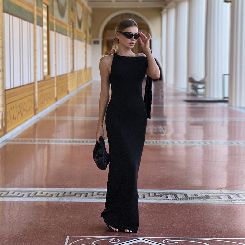 Elegant One-Shoulder Maxi Dress with Bow Detail – Evening Gown in Black or White