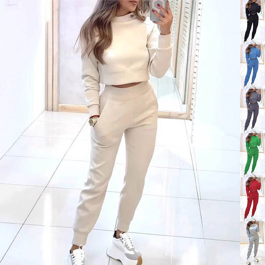 🔥 2 Piece Tracksuit Set – Crop Sweatshirt & Joggers – Women’s Loungewear & Street Style – Various Colours 🖤✨