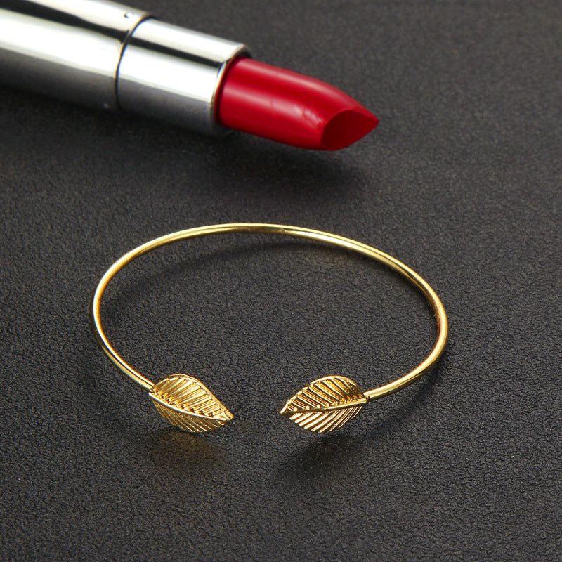 Elegant Gold Bohemian Leaf & Spiral Bangles Set – Perfect for Any Occasion