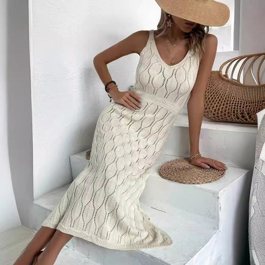 🤍 Title: “Coastal Knit Chic: The Sleek Crochet Dress That Does It All” 🌴☀️
