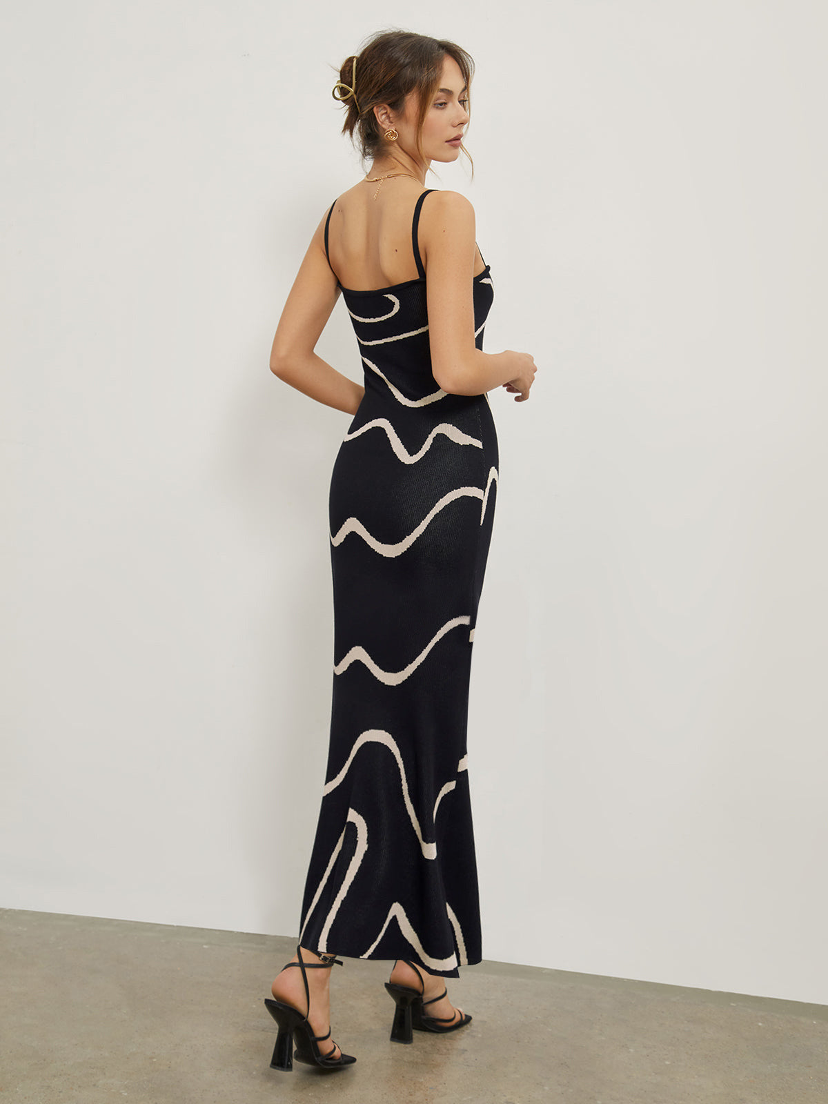 Wave Muse Bodycon Maxi Dress