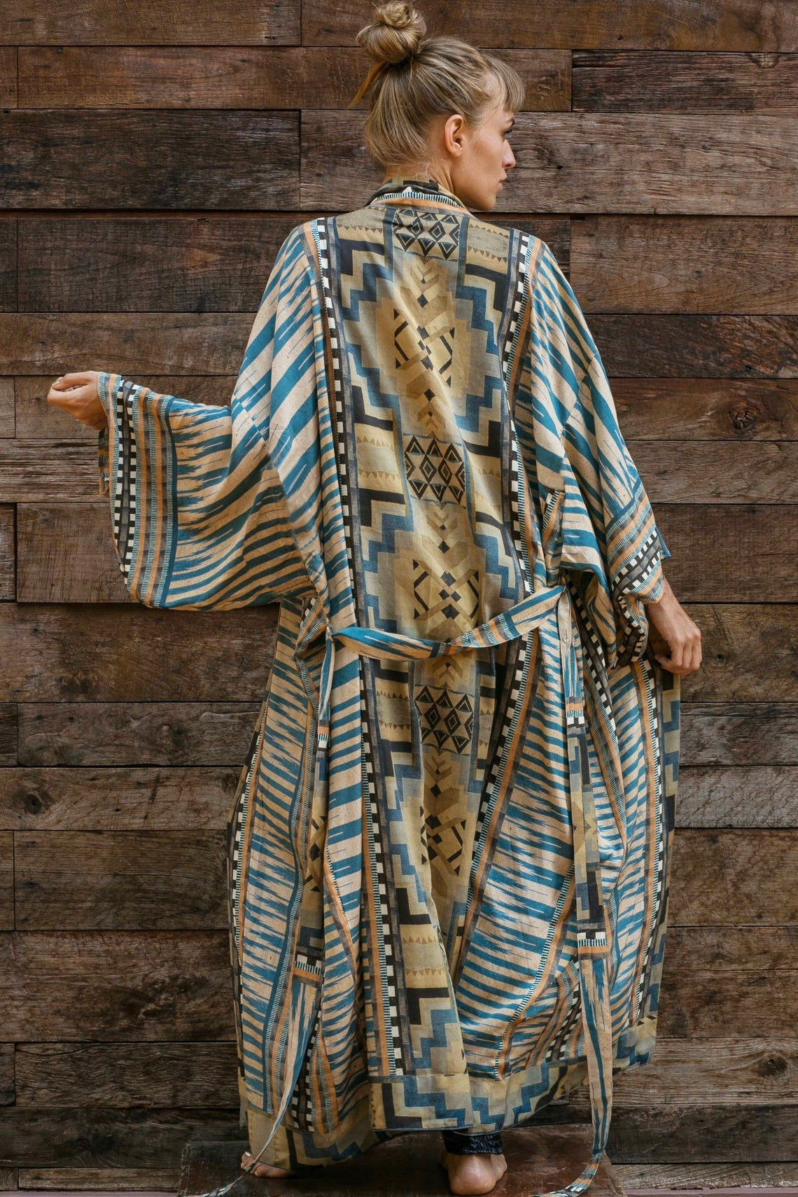Polyester Ladies Sun Protection Resort Beach Dress Cover Up